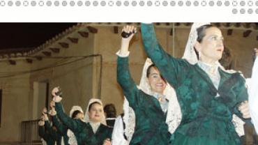 Folckore, protagonista en las Fiestas 2005