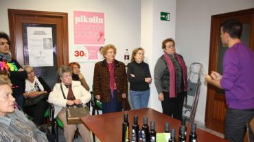 imagen de la cata de aceite, noviembre 2011