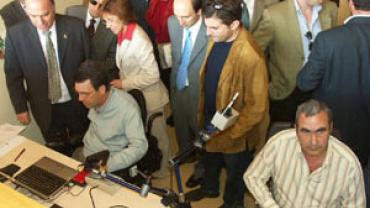 Presentación medios tecnológicos a discapacitados