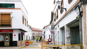 imagen obras en la Calle La Rosa, diciembre 2011