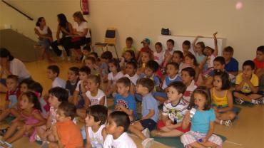 Día de cine en el aula de verano municipal 2006