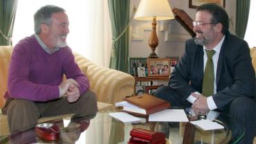 imagen Nemesio de Lara y Román Rivero