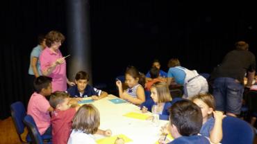 imagen de talleres en la biblioteca, agosto 2013