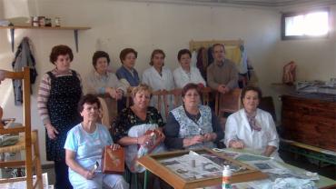 taller restauración muebles, noviembre 2006