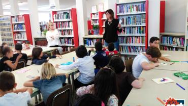 imagen del taller de escolares de Miguelturra con Mariela Santamarina, mayo 2016