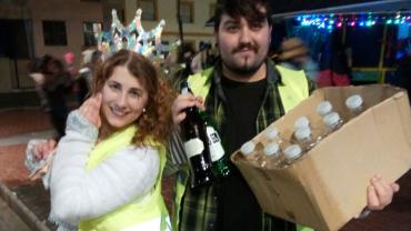 imagen de jóvenes participando en la campaña Cámbiame, Carnaval 2016