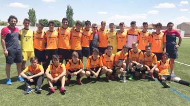 imagen del equipo cadete de la Escuela de Fútbol Base de Miguelturra, junio 2017