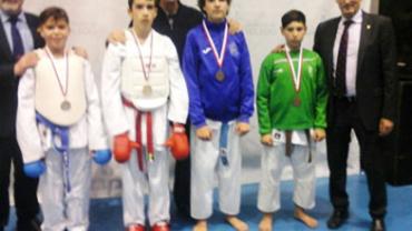 imagen de ganadores del Campeonato Regional de Karate, marzo 2017