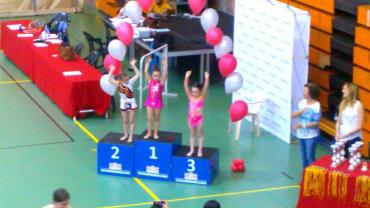imagen del podio de gimnasia rítmica en Albacete, mayo 2016