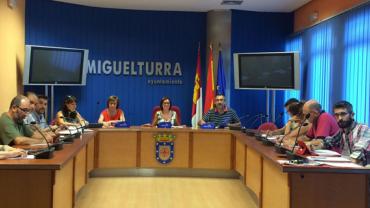 imagen última sesión de la Mesa Local por el Empleo, agosto 2015