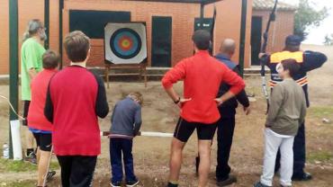 imagen de tiro con arco dentro de las actividades realizadas, octubre 2015