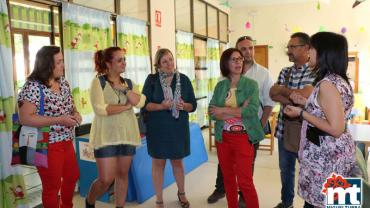 imagen de la visita de la nueva corporación municipal a la Escuela Infantil número 1, junio 2015